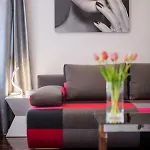 Lena Apartament