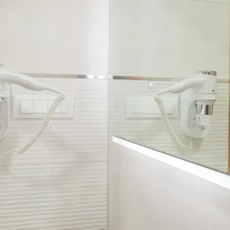 Lena Apartman Kastela