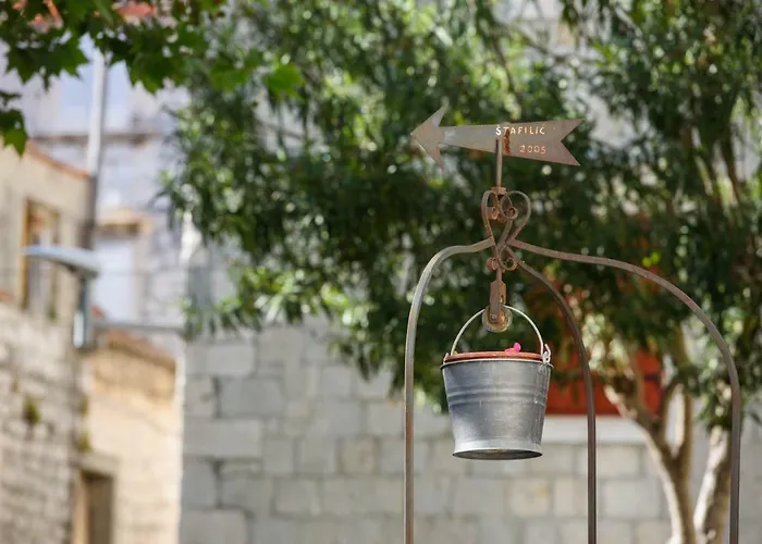 Lena Apartmán Kaštela